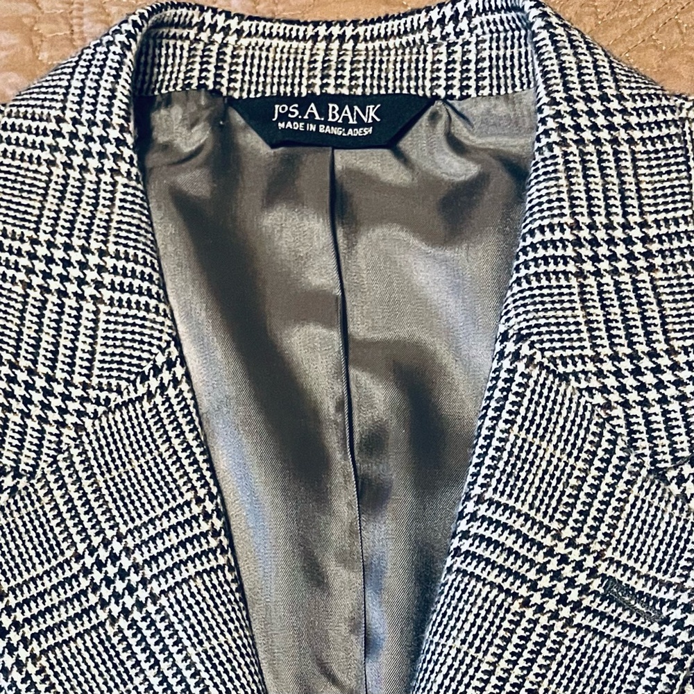 JOS A BANK Men's 46L Sport Coat Blazer Two Button Gray Glen Plaid Wool Cashmere.